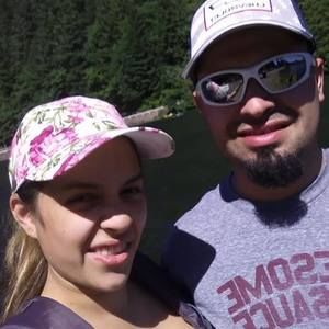 Meet your Posher, Cristal nd erick